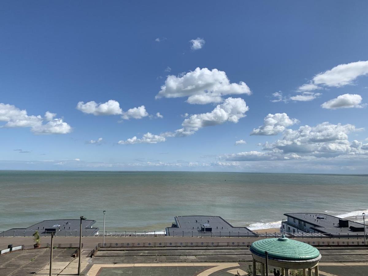 Beach View Apartment - Top Floor Sea View Ramsgate Extérieur photo